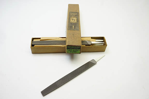 NOS HELLER BROS HALF ROUND BASTARD FILE - 8"