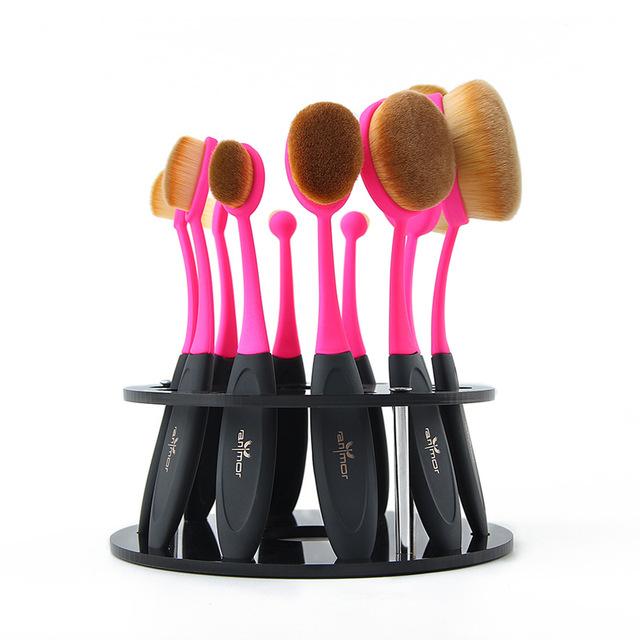 10 PIECE OVAL BRUSH SET x