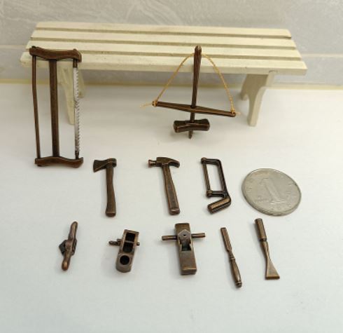 1:12 Dollhouse Miniature Tool Set A160