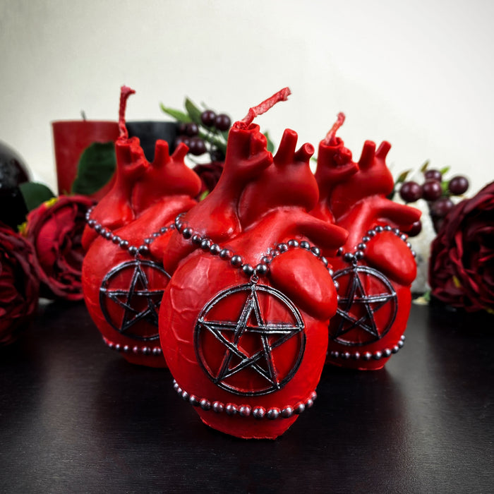 BURNING HEART - Beeswax candle