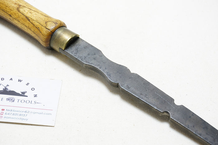 GREAT HAND FORGED EARLY SCREWDRIVER / PRY BAR