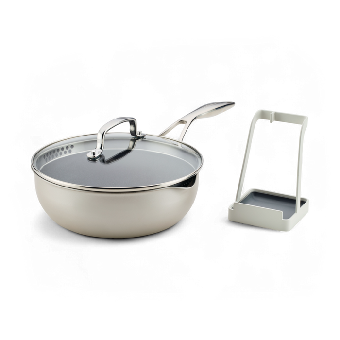 Infinity Pan with ScratchDefense™, 9.5"/3.2 Quart