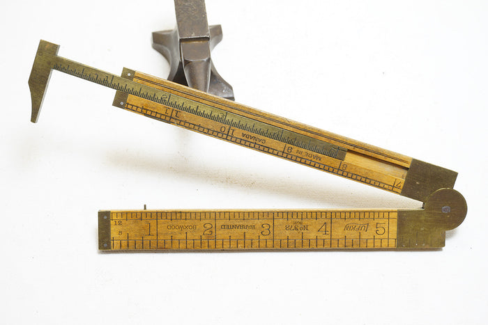 LUFKIN NO. 371 FOLDING CALIPER RULE - 1FT 2 FOLD