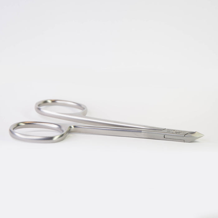 MBI-116 1/4 Jaw Cuticle Nipper | Finger Loop