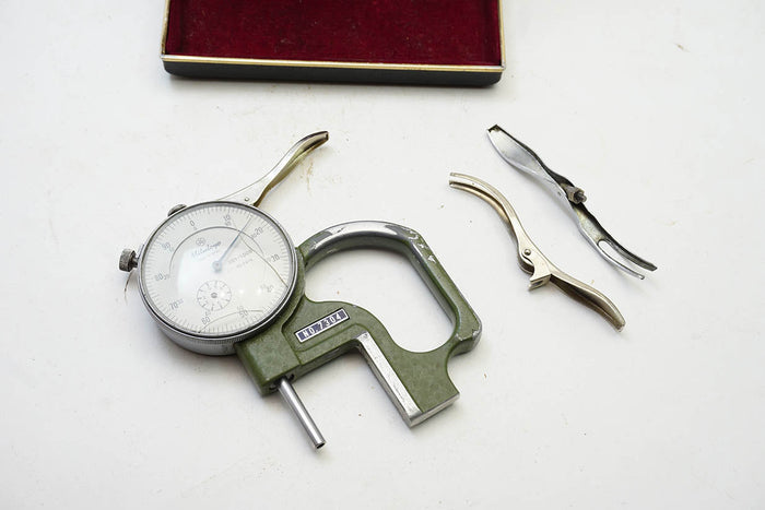 NIB MITUTOYO THICKNESS GAUGE 0-1" RANGE .001 GRADUATION