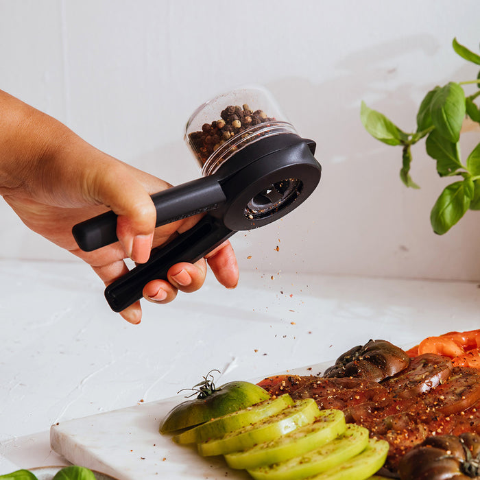 Ortwo Nylon Pepper Mill