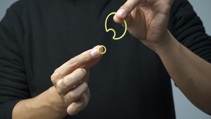 TRB (Rubber Band Magic) by Menzi Magic Zhao Xinyi - Mystique Factory