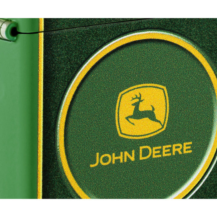 Zippo Lighter: John Deere Turf Design - Moss Green Matte 47396